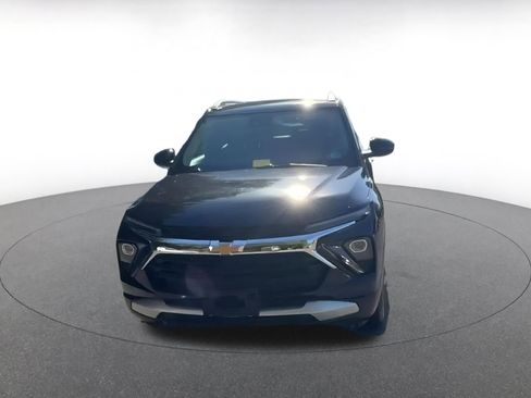 Used 2025 Chevrolet TrailBlazer LT image 4