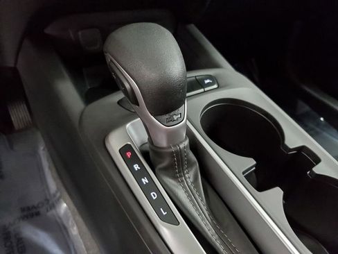 Used 2024 Chevrolet Trax LS FWD image 20