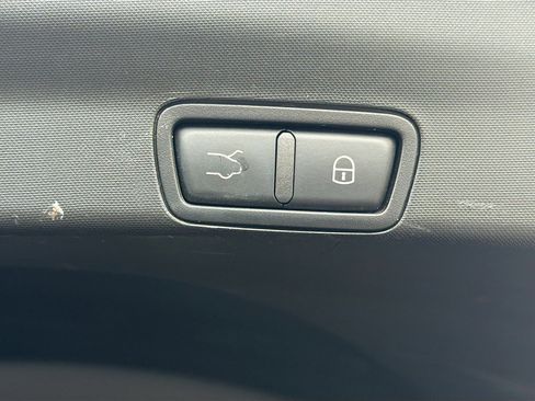 Used 2020 Alfa Romeo Stelvio image 14