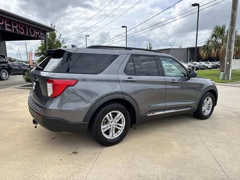 Used 2021 Ford Explorer XLT RWD image 8