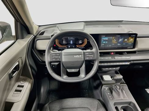 New 2027 Kia Seltos S FWD image 20