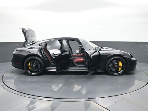 Certified 2020 Porsche Taycan Turbo S AWD/4WD image 34