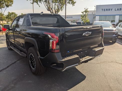 New 2026 Chevrolet Silverado EV Trail Boss w/ Premium Package image 5