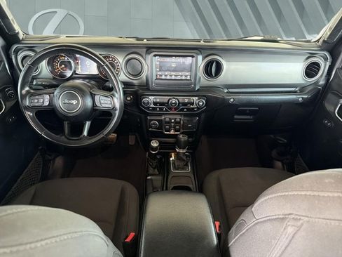 Used 2021 Jeep Gladiator Sport AWD/4WD image 13