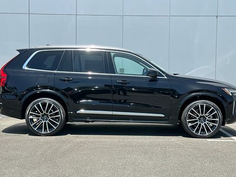 New 2025 Volvo XC90 B6 Ultra w/ Lounge Package AWD/4WD image 6