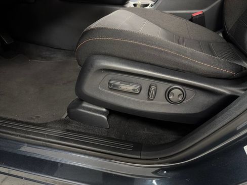 Used 2024 Honda CR-V Sport image 12