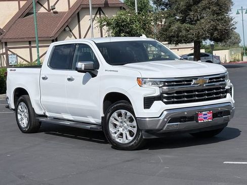 Used 2023 Chevrolet Silverado 1500 LTZ AWD/4WD image 2