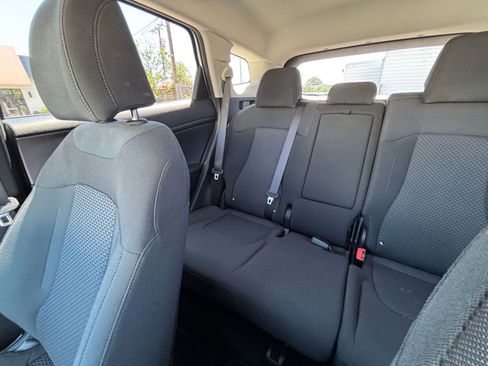 Used 2025 Kia Sportage LX FWD image 39