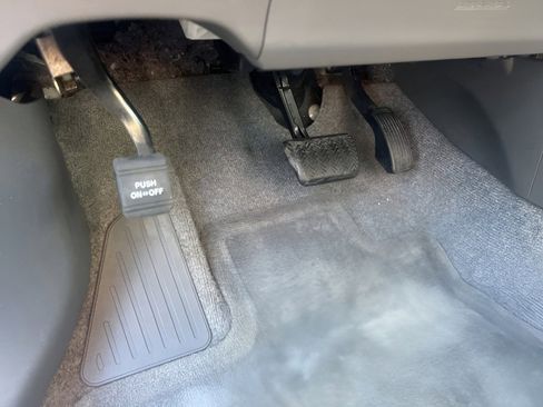 Used 2010 Toyota Prius Five FWD image 21