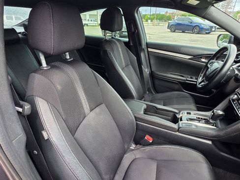 Used 2019 Honda Civic Sport image 25