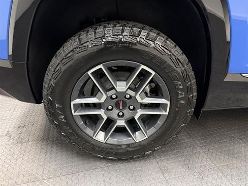 New 2026 GMC Terrain AT4 AWD/4WD image 12