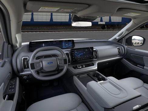 New 2026 Ford Expedition Active AWD/4WD image 9
