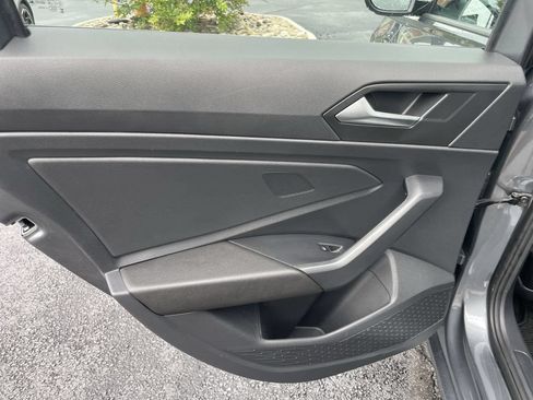 Certified 2024 Volkswagen Jetta Sport FWD image 21
