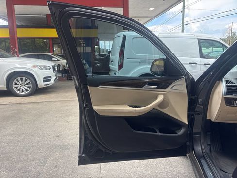 Used 2019 BMW X3 sDrive30i w/ Driving Assistance Package RWD image 8
