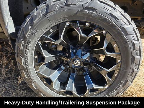 Used 2017 GMC Sierra 2500 Denali w/ Duramax Plus Package image 9