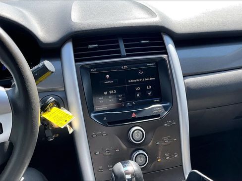 Used 2013 Ford Edge SEL FWD image 7