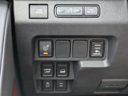 Used 2023 Nissan Frontier PRO-4X w/ Pro Convenience Package AWD/4WD image 24
