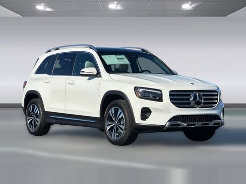 New 2026 Mercedes-Benz GLB 250 image 7
