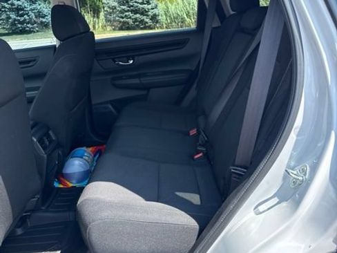 Used 2023 Honda CR-V EX image 7