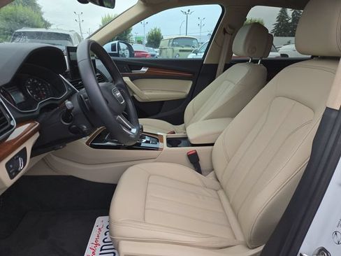 Used 2023 Audi Q5 2.0T Premium w/ Convenience Package AWD/4WD image 12