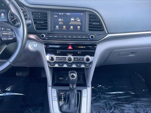 Used 2020 Hyundai Elantra Value Edition w/ Cargo Package (C1) image 9