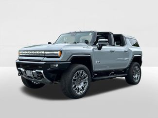 Used 2025 GMC Hummer EV 3X AWD/4WD video 1