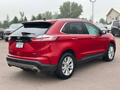 Used 2024 Ford Edge Titanium AWD/4WD image 6