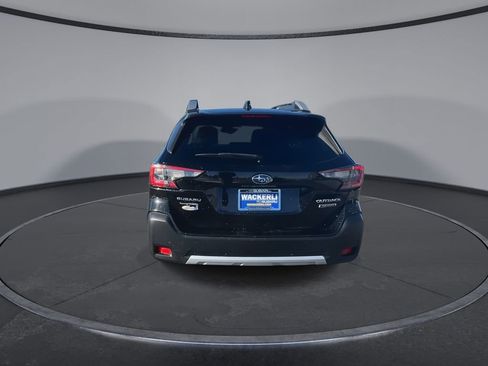 Used 2023 Subaru Outback Touring image 7