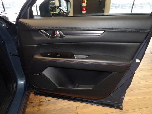 Certified 2025 MAZDA CX-5 Carbon Edition image 12