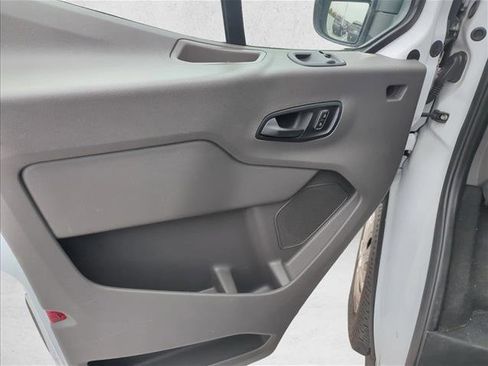 Used 2022 Ford Transit 350 XLT image 7
