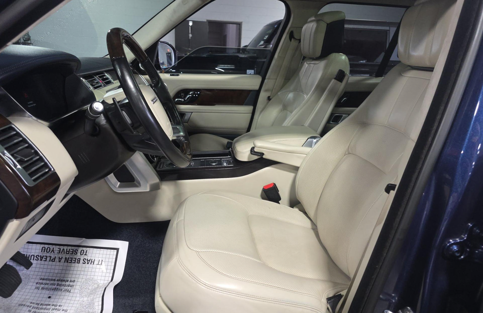 Used 2019 Land Rover Range Rover Supercharged AWD/4WD image 4