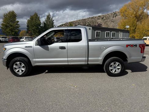 Used 2017 Ford F150 XLT w/ Trailer Tow Package AWD/4WD image 2