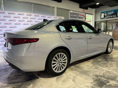 Used 2021 Alfa Romeo Giulia Sprint w/ Sun & Sound Package image 6