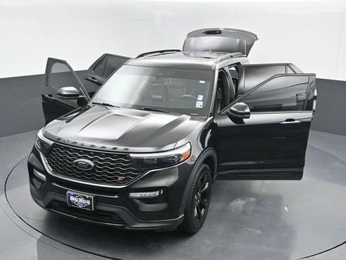 Certified 2021 Ford Explorer ST w/ Equipment Group 401A image 26