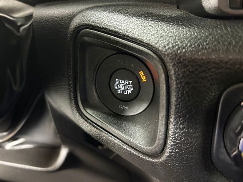 Used 2024 Jeep Wrangler Unlimited Sport AWD/4WD image 22