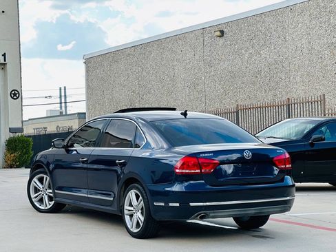 Used 2014 Volkswagen Passat TDI SE FWD image 9