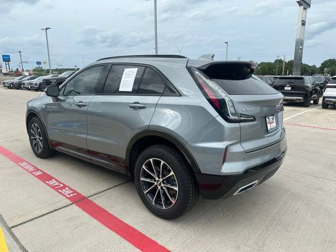Used 2024 Cadillac XT4 Sport FWD image 5