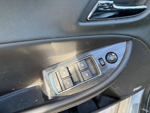 Used 2020 Chevrolet Impala Premier image 13