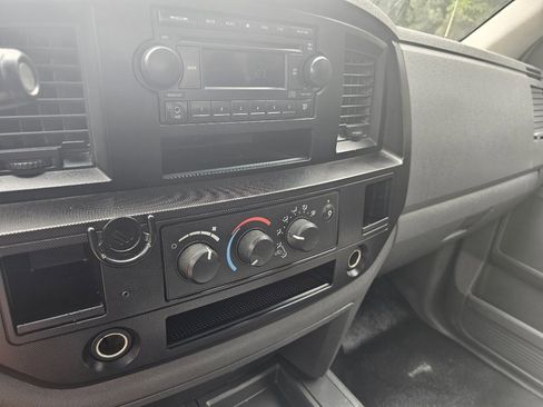 Used 2006 Dodge Ram 2500 Truck ST w/ Trailer Tow Group image 17