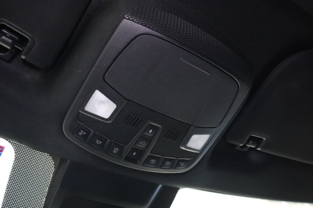 Used 2021 Ford Expedition XLT AWD/4WD image 22