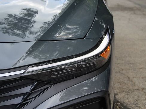 New 2025 Hyundai Elantra Sport image 7