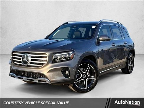 New 2026 Mercedes-Benz GLB 250 4MATIC image 1