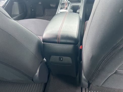 Certified 2024 Nissan Sentra SR image 18