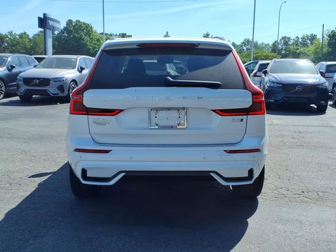 New 2026 Volvo XC60 B5 Ultra w/ Protection Package Premier AWD/4WD image 4