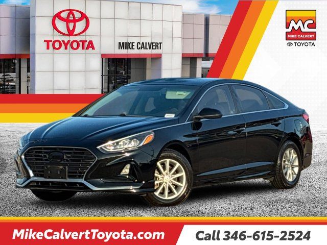 Used 2018 Hyundai Sonata SE FWD image 1