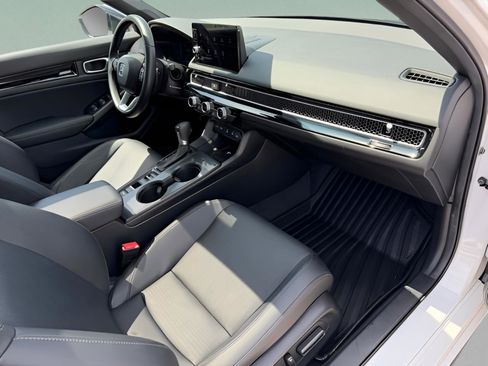 Used 2025 Honda Civic Sport Touring image 26