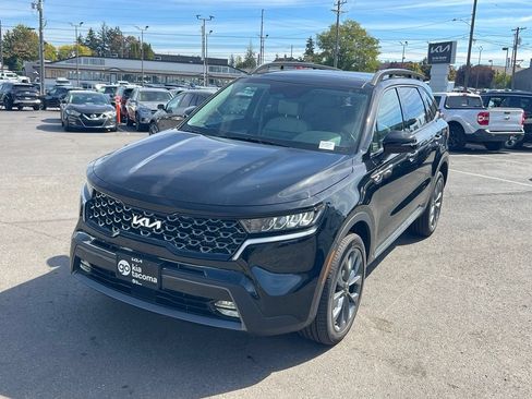 Certified 2023 Kia Sorento X-Line EX AWD/4WD image 3