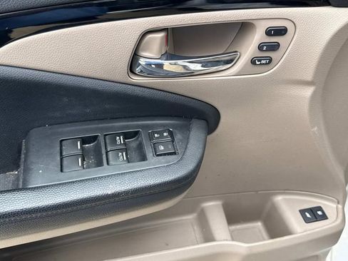 Used 2022 Honda Pilot Touring image 23
