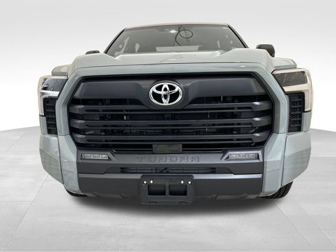 Used 2026 Toyota Tundra SR5 AWD/4WD image 10