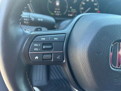 Used 2025 Honda CR-V Sport-L image 16